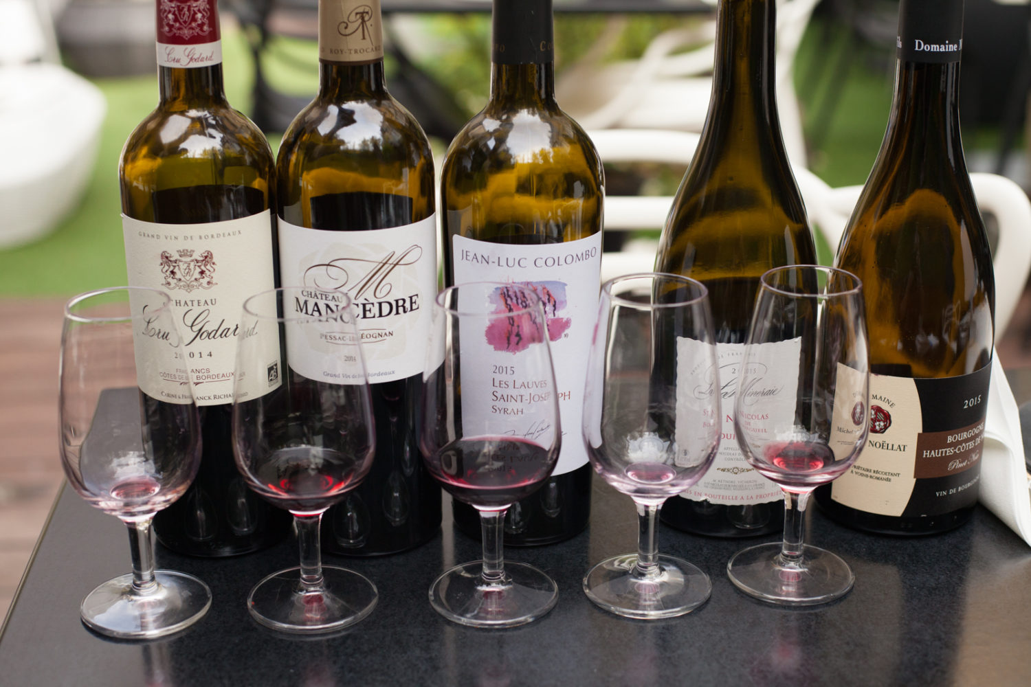The after-effects of a blind wine tasting at Le Boutique Hotel. ©Kevin Day / Opening a Bottle